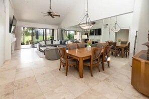 Interior - Palm Desert Golf Course Home (Palm Desert)