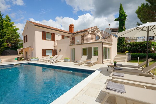 Pool - Villa Rosy (Istria - Rovinjsko Selo) (Rovinjsko Selo)