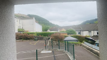 Cottage | Property grounds