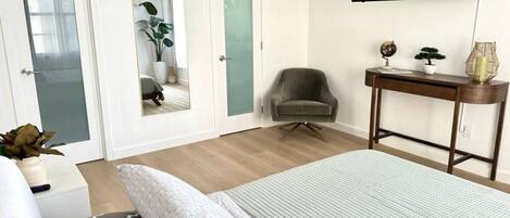 1 Schlafzimmer, Schreibtisch, Bügeleisen/Bügelbrett, WLAN