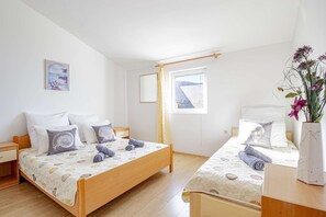 1 Schlafzimmer, Bügeleisen/Bügelbrett, WLAN, Bettwäsche