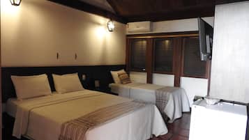 Basic Suite, Multiple Beds, Lake View | 1 bedroom, iron/ironing board, free WiFi