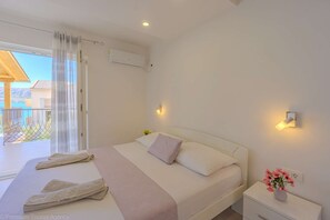 1 habitación, wifi y ropa de cama