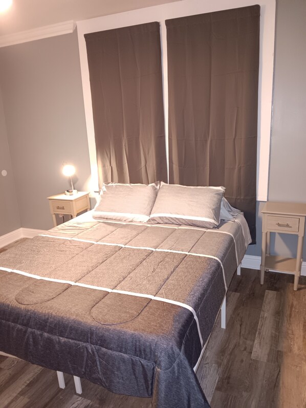 3 dormitorios, tabla de planchar con plancha, wifi y ropa de cama
