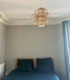 1 chambre, accès au Wi-Fi (inclus), literie fournie