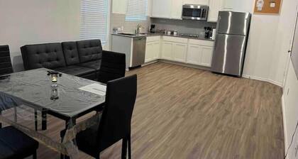 Modern, 1 BR private suite with kitchen