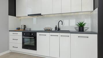 غسالة أطباق، مستلزمات طهي/أطباق/أوعية