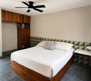 2 habitaciones, tabla de planchar con plancha y wifi gratis 