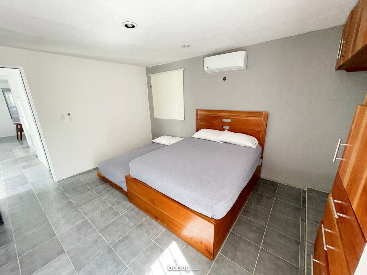 2 quartos, ferros/tábuas de passar roupa, Wi-Fi de cortesia