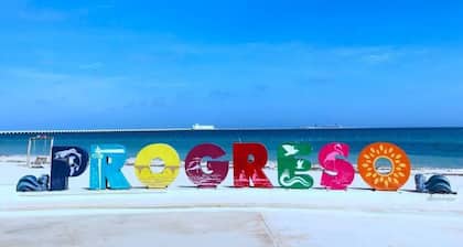 Casa con alberca en el centro de Puerto Progreso