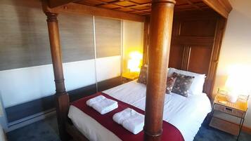 1 bedroom, iron/ironing board, travel crib, free WiFi