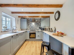 Geschirrspüler, Hochstuhl