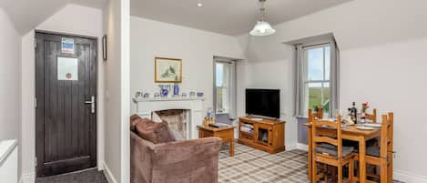 Open plan living space | The Servants Quarters - Pentland Escapes, Canisbay, near John O’ Groats