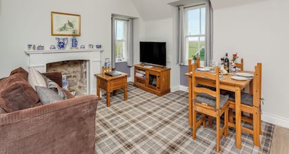 The Servants Quarters - UK46339