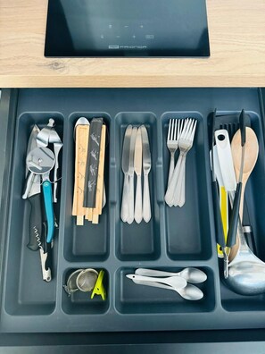 Interior - Paris cozy and stylish Studio Near Eiffel tower, Tourist attractive place (Paris)