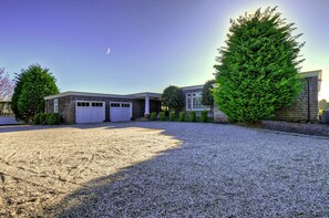 Exterior - Waterfront Property With Stunning Sunset Views (Center Moriches)