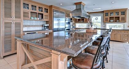 Waterfront Property With Stunning Sunset Views