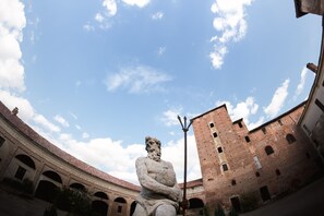 Exterior - AGRITURISMO CASTELLO BECCARIA (Pieve del Cairo)