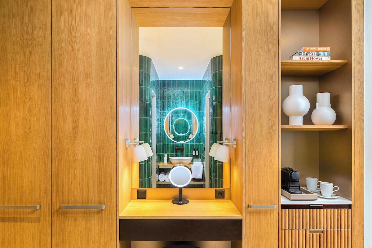 Chambre (Essential) | 1 chambre, literie de qualité supérieure, minibar