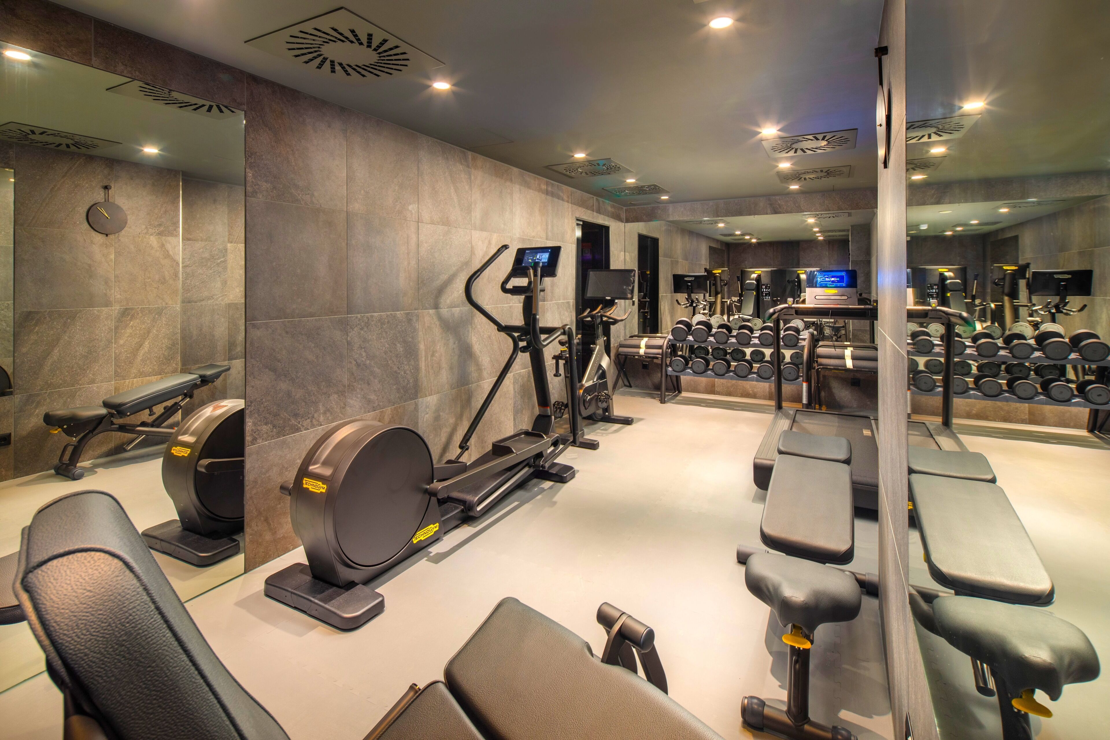 Photo - Kimpton BEM Budapest by IHG