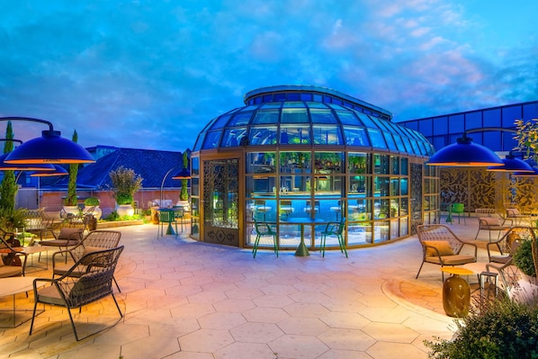 2 bars/lounges - Kimpton BEM Budapest by IHG (Budapest)