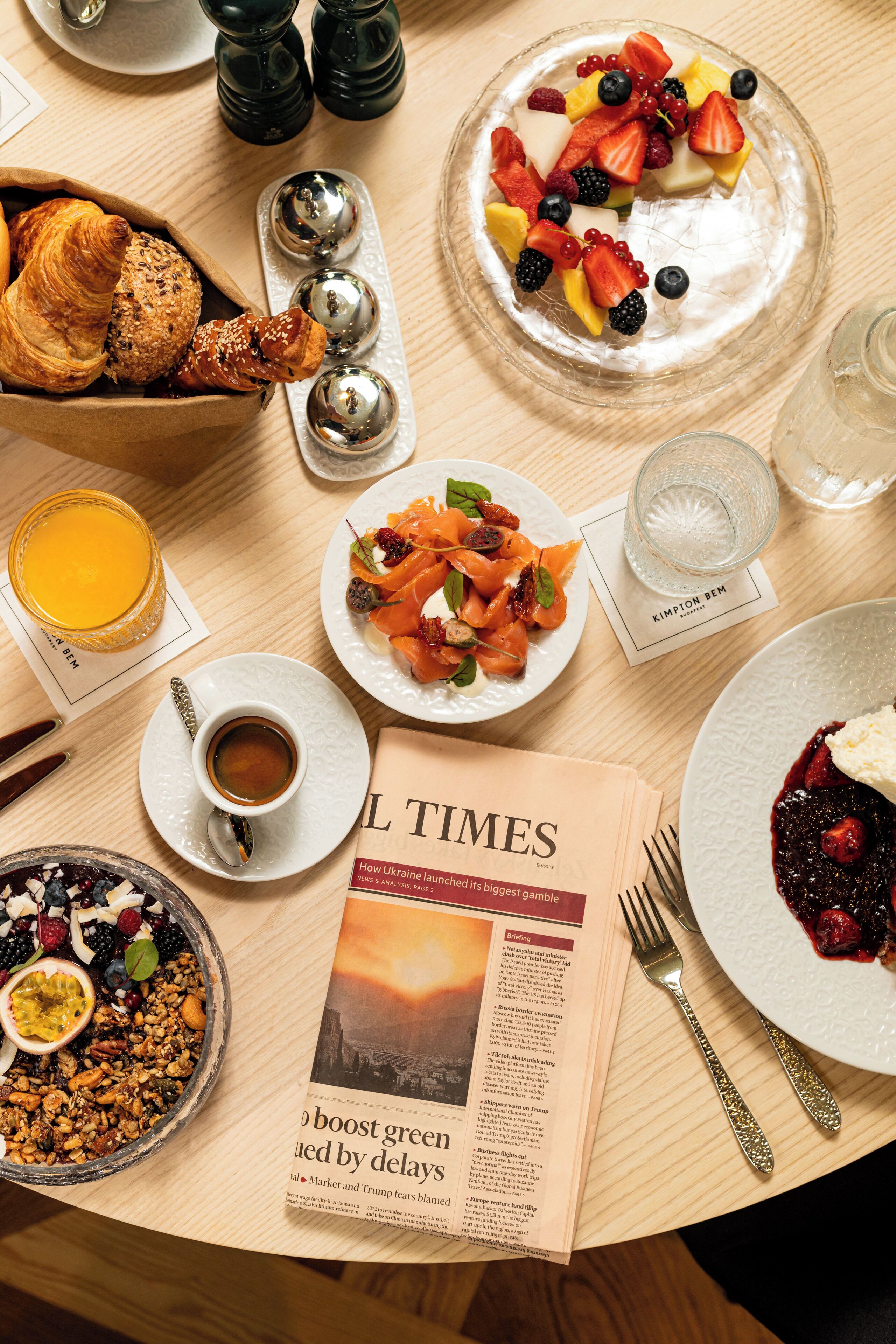 Petit déjeuner buffet servi tous les jours en supplément