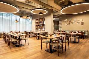 Daily buffet breakfast (EUR 12.5 per person)