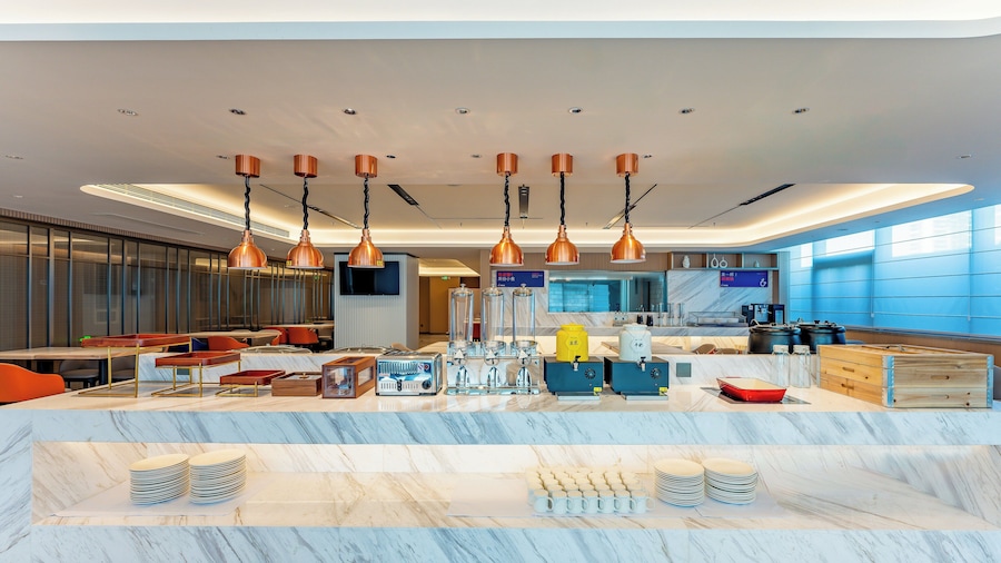 Holiday Inn Express Nanjing Riverside by IHG