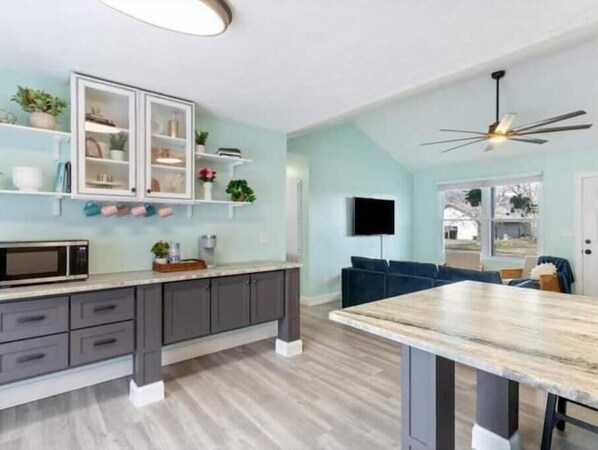 Interior - Cool Ranch (Murfreesboro)