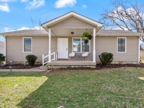Exterior - Cool Ranch (Murfreesboro)