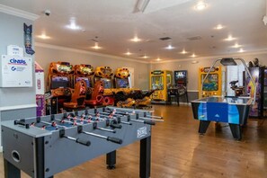 Spielezimmer