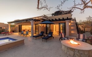 Terrace/patio - Luxurious Escape:Casita #09 in Diamante, World Class Golf (Cabo San Lucas)