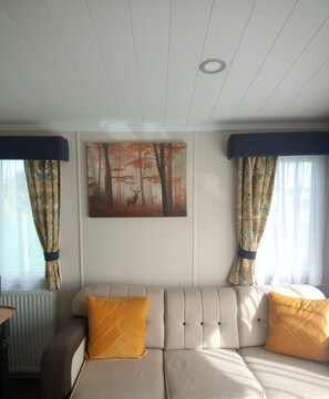 Ferienhütte | Wohnbereich | Kamin