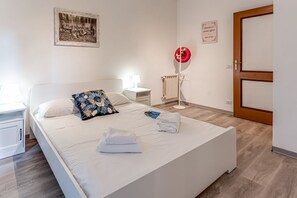 2 Schlafzimmer, Bügeleisen/Bügelbrett, WLAN, Bettwäsche