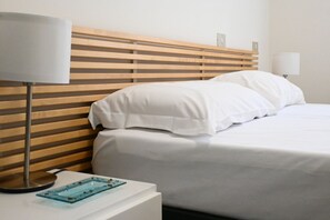 2 bedrooms, bed sheets - SE061 - Senigallia, large three-room apartment with terrace (Senigallia)