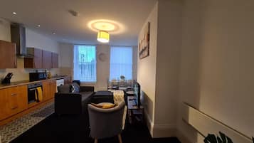 Apartment | Private kitchen | Fridge, microwave, oven, stovetop