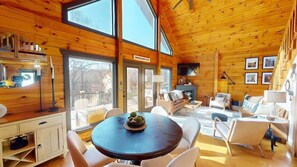 Interior - Ridge Hideaway • Cozy Lakefront Escape (Cadiz)