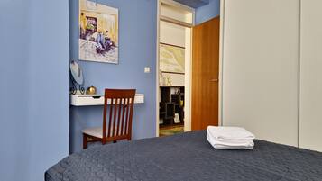 1 soverom, strykejern/-brett, wi-fi og sengetøy