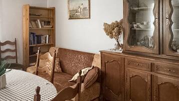 Télévision, cheminée