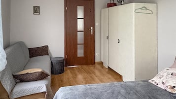 2 bedrooms, free WiFi, bed sheets
