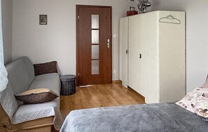 2 bedrooms, free WiFi, bed sheets