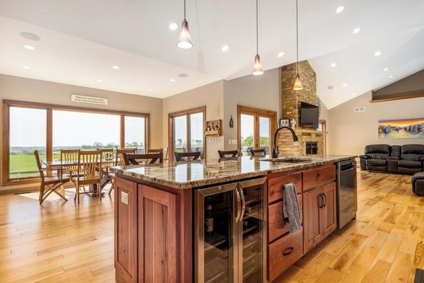 KĂŒhlschrank, Mikrowelle, Ofen, Herdplatte