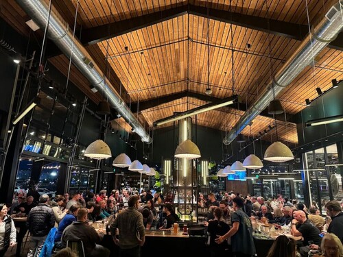 Mid-Century Style & Class In Quiet NE Location