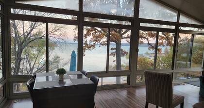 Waterfront Stay with Sandy Beach