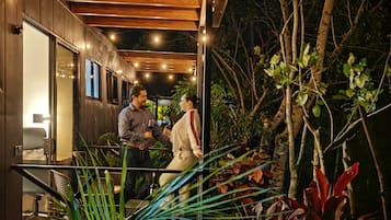 Business Room | Terrace/patio