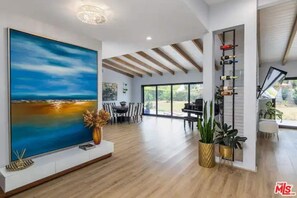 Interior - Heaven - Home Away from Home! (Los Angeles)