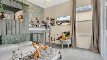 5 bedrooms, iron/ironing board, travel crib, free WiFi