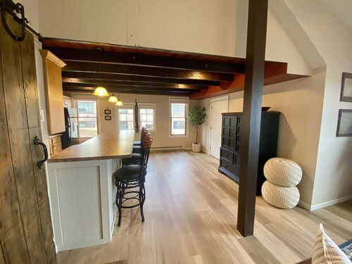 Spacious, renovated barn apartment within walking distance to Lake Superior. 
