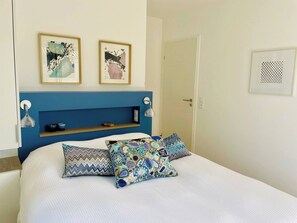 3 bedrooms, iron/ironing board, free WiFi