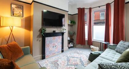 Best Work Stays | 4 Bedrooms | Washer | Free Parking